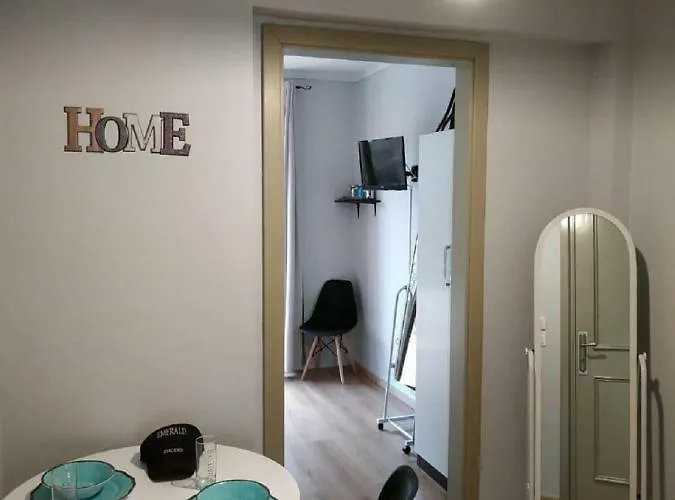 Emerald Dream House,heart Of The Center Rhodes City