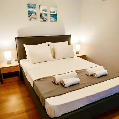Emerald Dream House,heart Of The Center Apartman Rhodes City