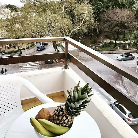 Apartman Emerald Dream House,heart Of The Center Rhodes City